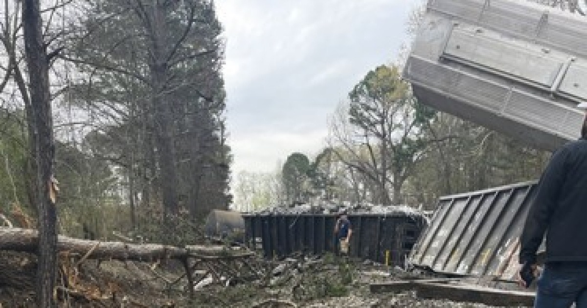 Alabama Train Derailment