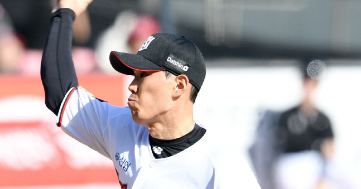 [포토]KT 김재윤, 승리의 마무리는 내가!