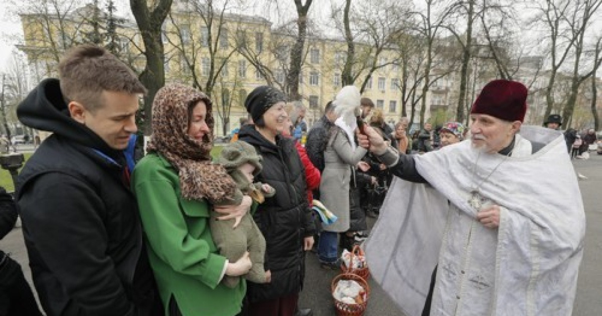 UKRAINE ORTHODOX EASTER
