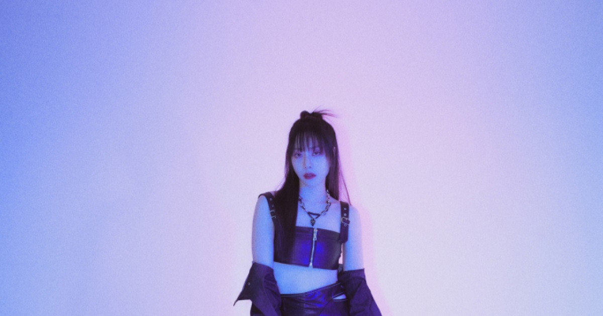 [화보] 브브걸 은지 “이상형? 다정다감하고 잔소리 없이 잘 챙겨주며 함께하면 즐거운 사람”