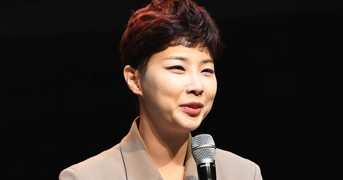 인사말 전하는 김은하 프로듀서[엑's HD포토]
