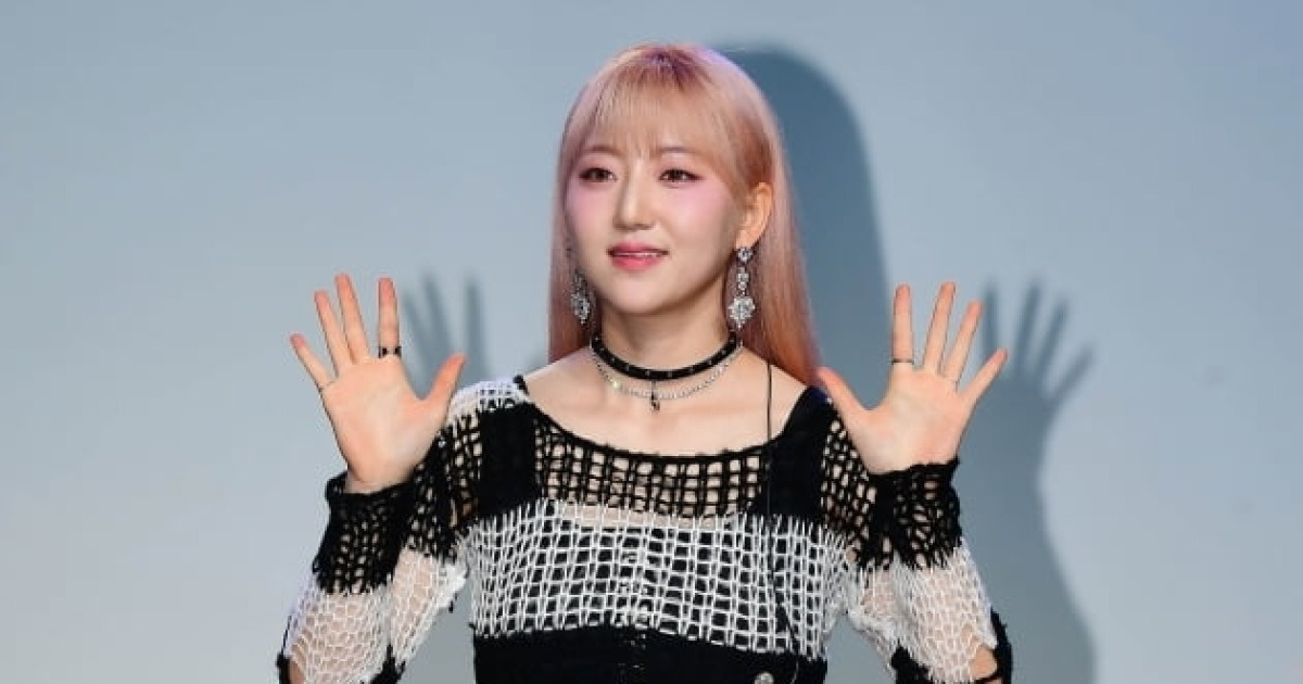 [TEN 포토] 경서 '타이틀곡 '첫 키스에 내 심장은 120BPM' 사랑해주세요'