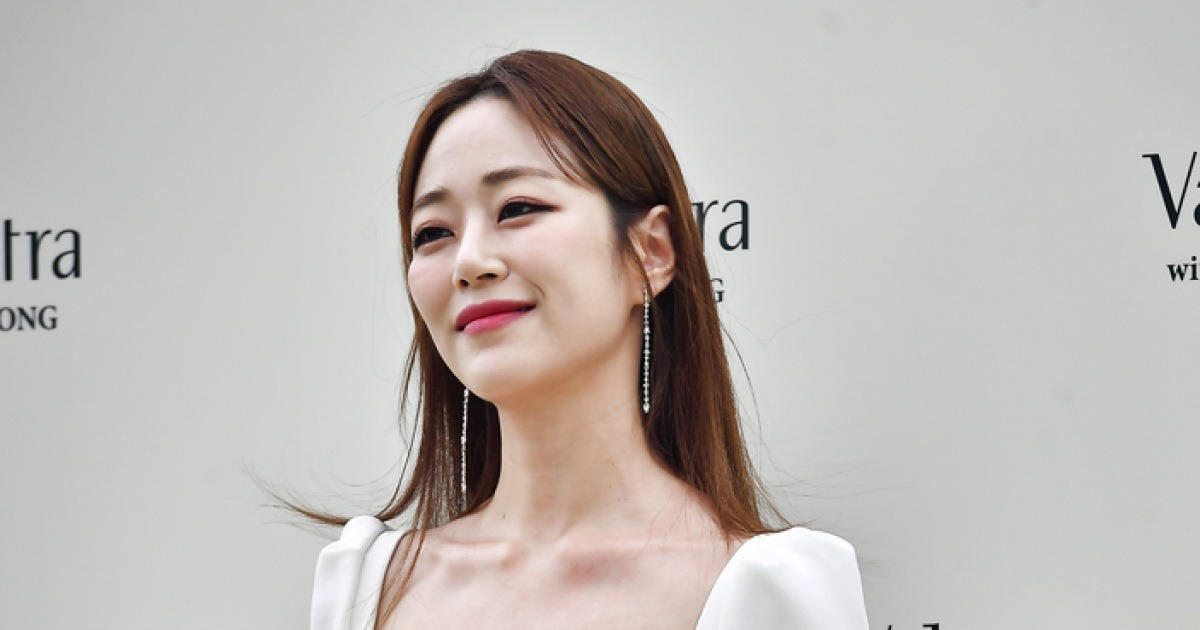 김효진, 세련미 넘치는 포즈 [포토엔HD]
