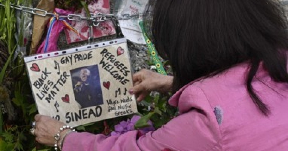 IRELAND PEOPLE OCONNOR FUNERAL