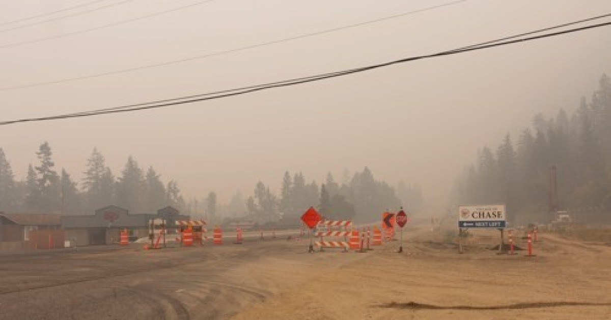 CANADA MCDOUGALL CREEK FIRE