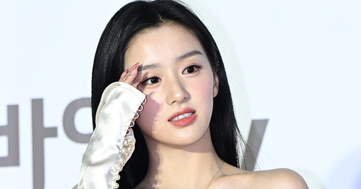 포상은, 아찔한 오프숄더 [포토엔HD]