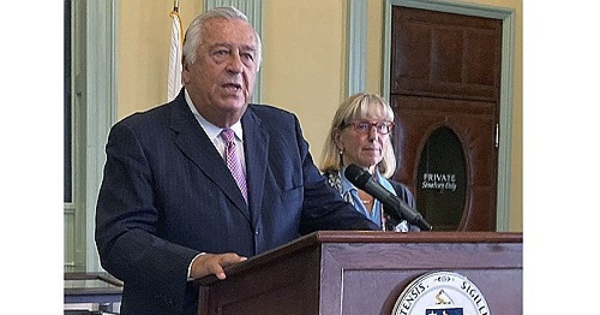 Massachusetts gun bill