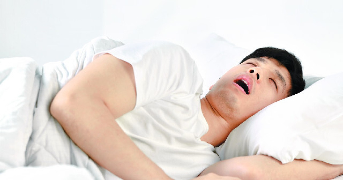 자다가 목이 말라 자주 깨는 이유를 봤더니…