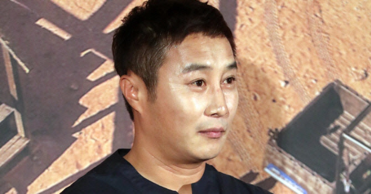 김병만, '7세 연상' 아내와 12년 만 이혼 [공식]