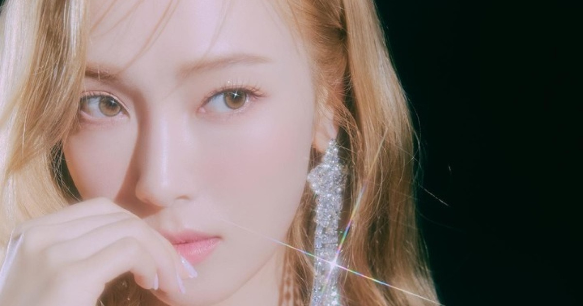 Jessica is coming back after 6 years first place on k town 4u weekly chart