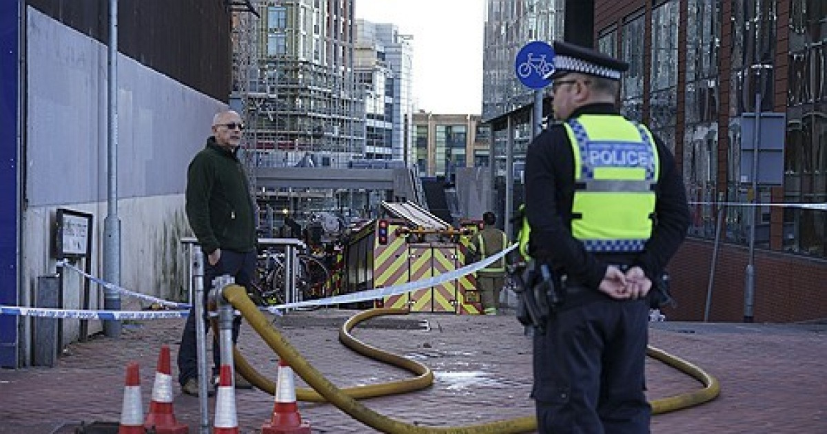 britain-crane-rescue