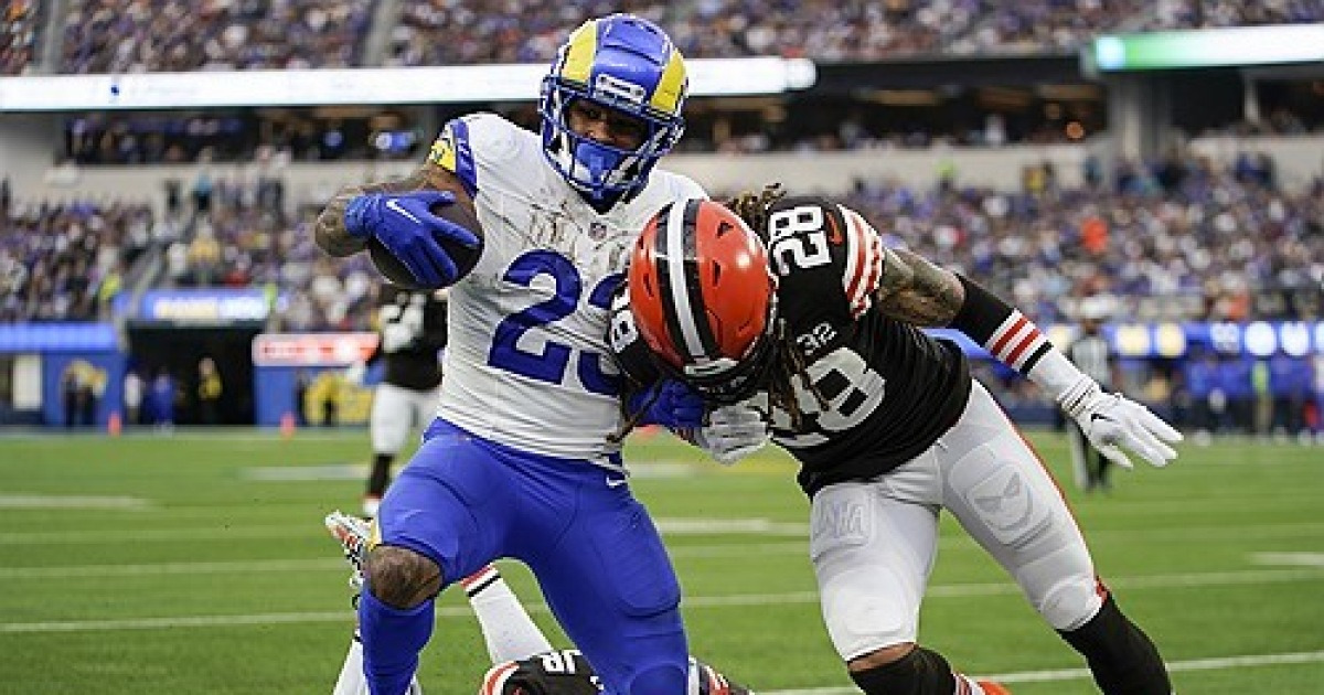 Browns Rams Football