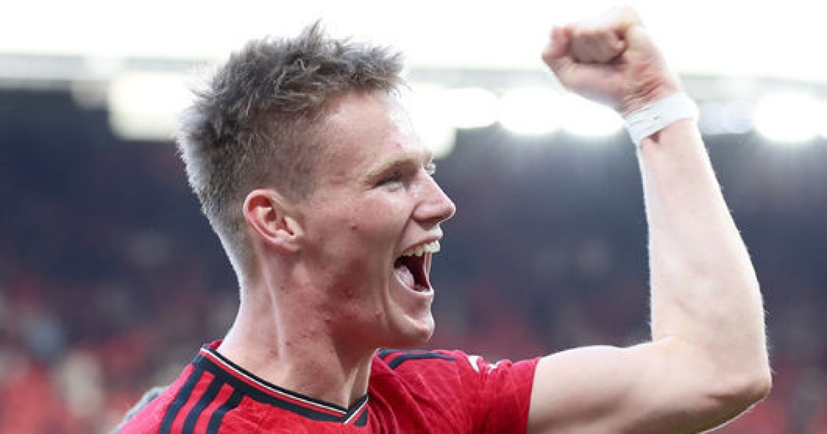 방출 대상→맨유 최다 득점자로 변신한 비결..."엄마·아빠가 그렇게 골 넣으랬어"