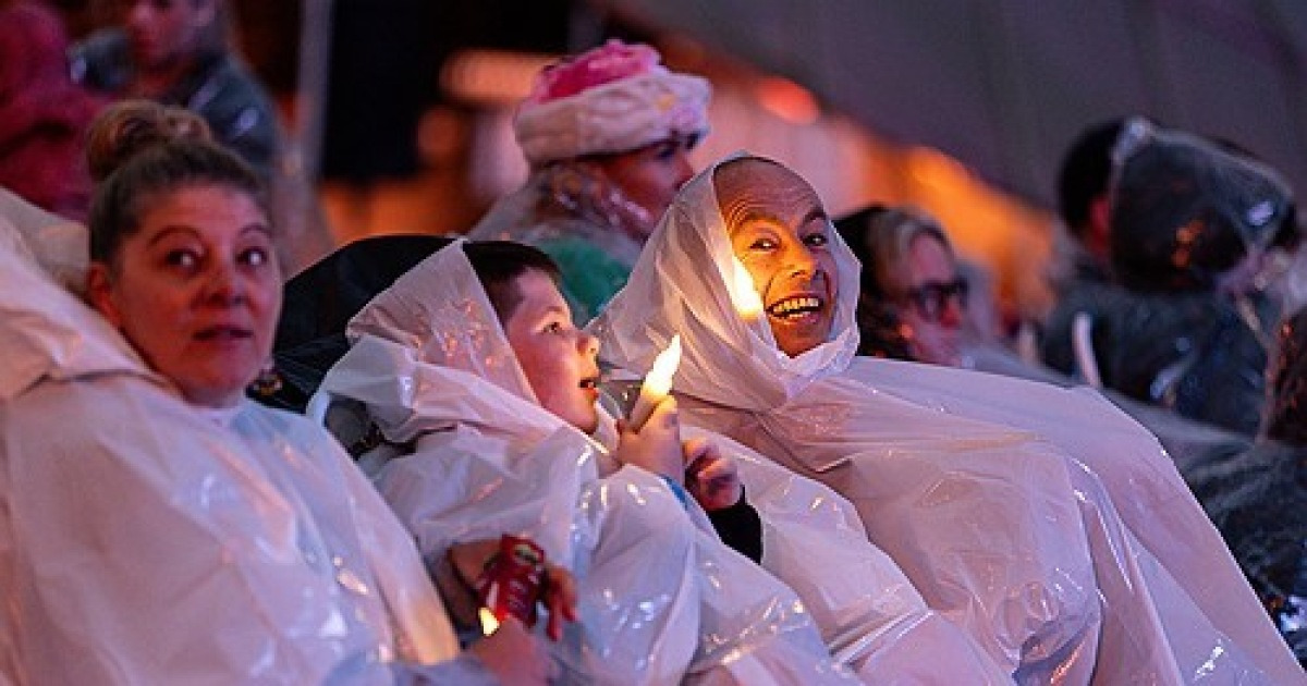 AUSTRALIA CAROLS BY CANDLELIGHT PALESTINIAN PROTEST