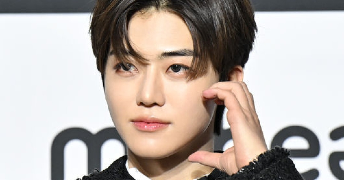 NCT DREAM 재민, '심쿵 눈빛' [사진]