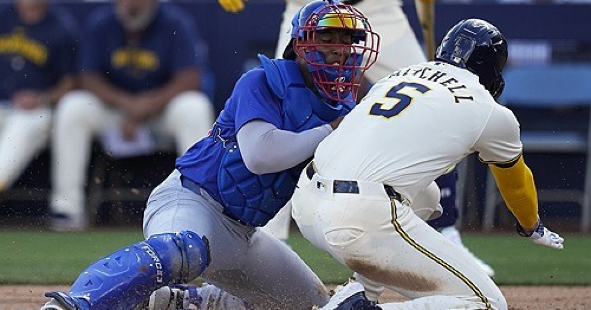 Cubs Brewers Baseball