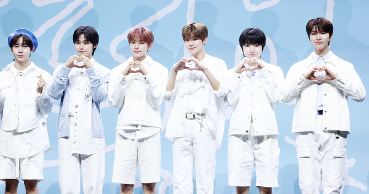NCT 위시 사쿠야·료 “인생 첫 공연 본 도쿄돔서 데뷔 영광”