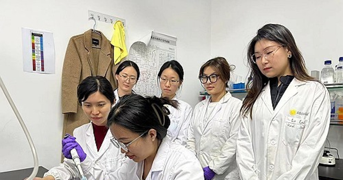 CHINA-TIANJIN-COLON CANCER-IMMUNOTHERAPEUTIC AGENT (CN)