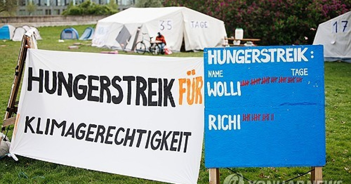 GERMANY CLIMATE PROTEST HUNGER STRIKE