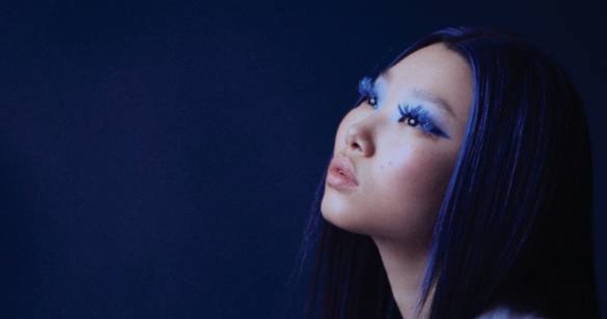 DEEP IN BLUE! 블루 컬러의 매력 속으로