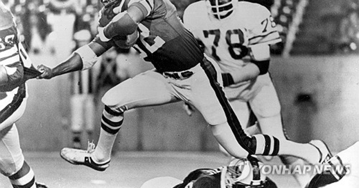 Obit oj simpson football