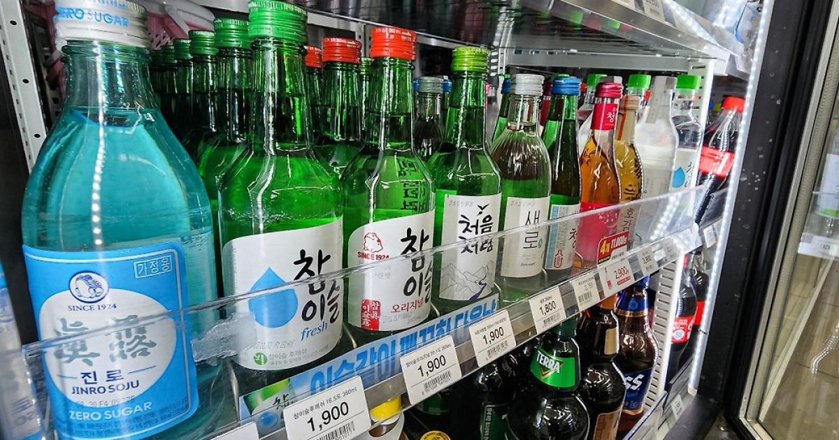 “제로슈거에 속았다” 일반 소주 대비 당류·열량 큰 차이 없어 '충격'