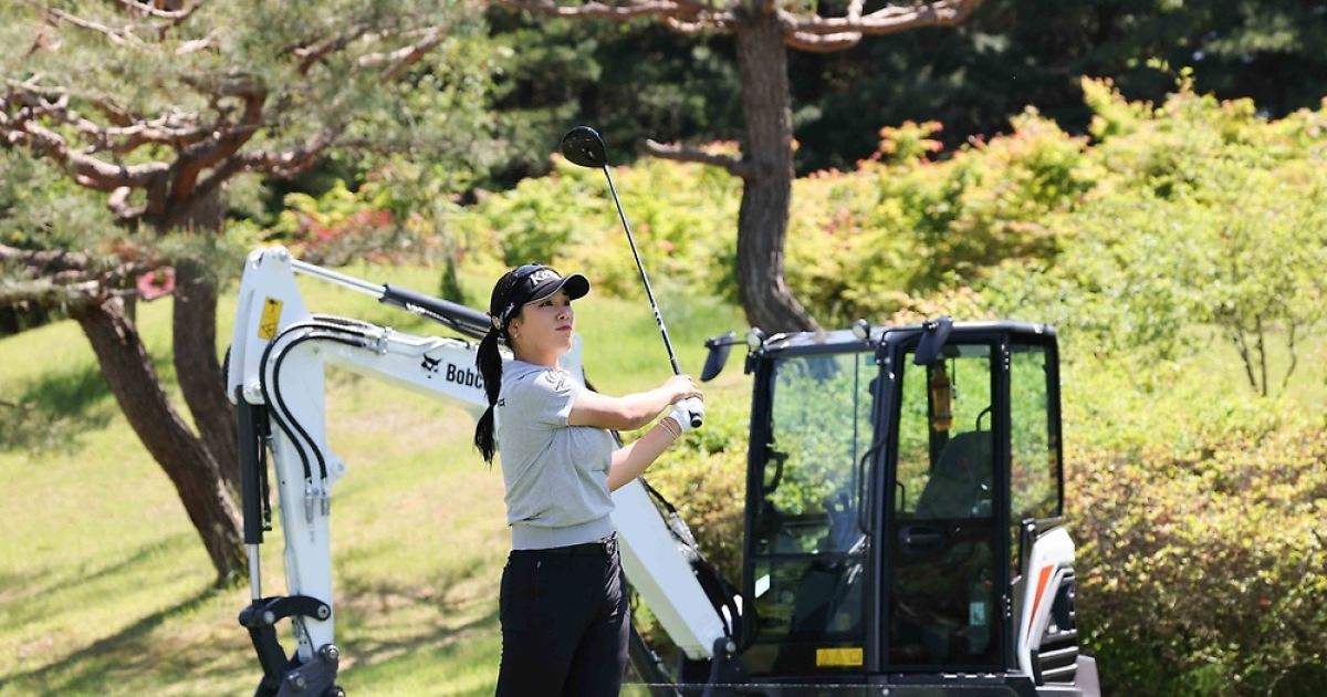장타자 윤이나, 버디 하나 없이 승리…조별리그 2연승