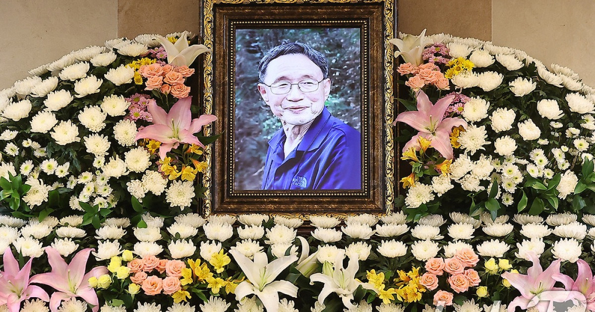 충주 출신 신경림 시인 별세… 김영환 충북지사 "깊이 애도"