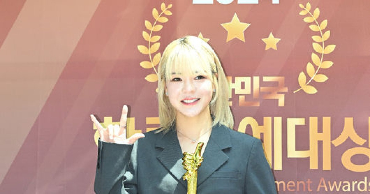 사오리,'수상 정말 기뻐요' [사진]