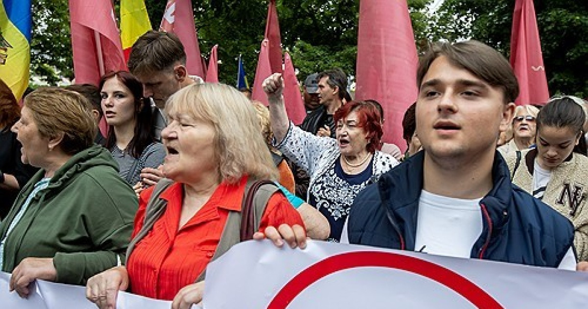 moldova-oposition-protest