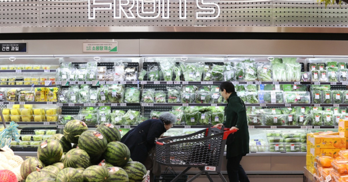 Inflation slows to 11-month low in June but fresh fruit prices stay high