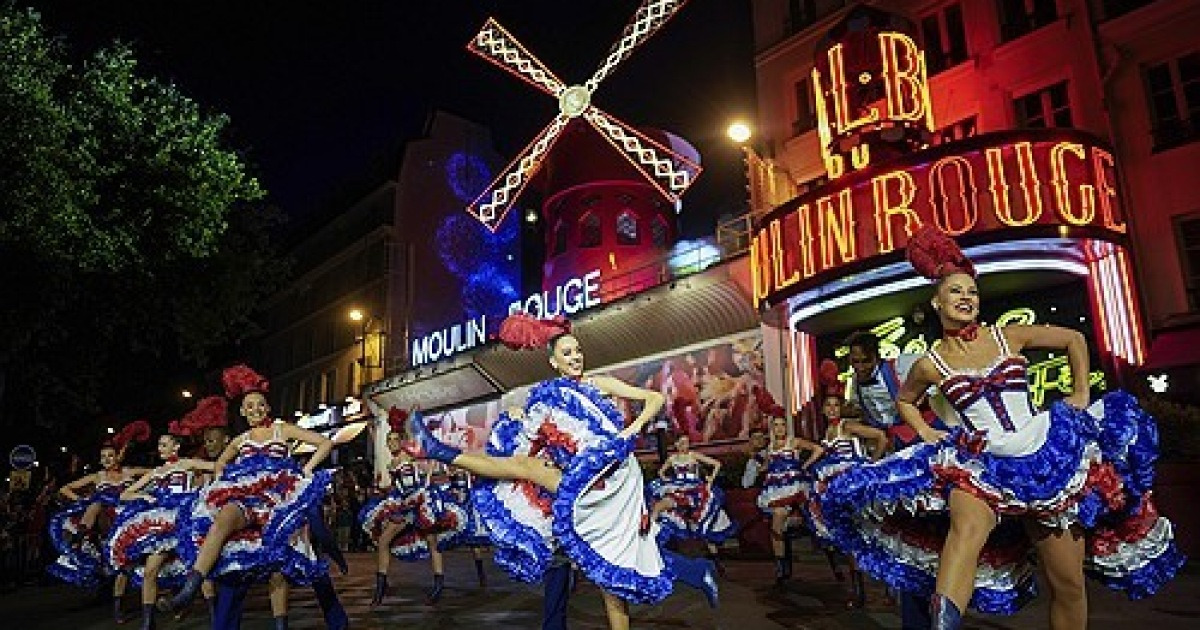 APTOPIX France Moulin Rouge