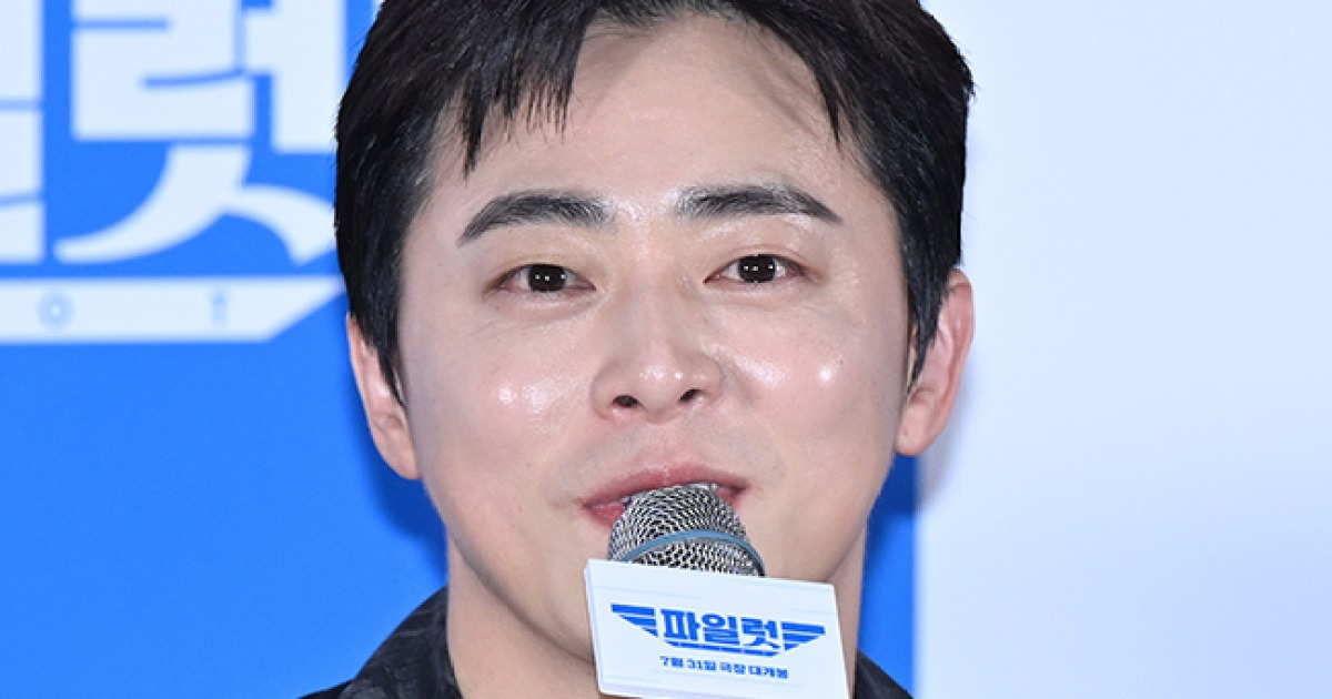 ‘파일럿’ 조정석 “출연자들도 여장한 날 못 알아봐‥가만히 서 있기도”