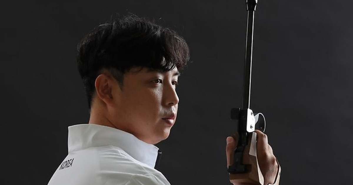 사격 조정두, 공기권총 우승…한국 첫 금메달 쐈다[파리 패럴림픽]