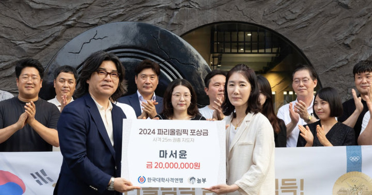 尹대통령 전속 사진가, 놀부 보쌈·부대찌개 CEO로 2막 찍는다 - 프로그래밍 갤러리