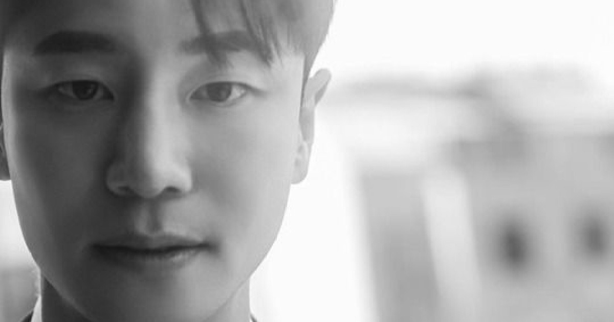 '택배기사' 유인혁 결혼…김우빈 축하
