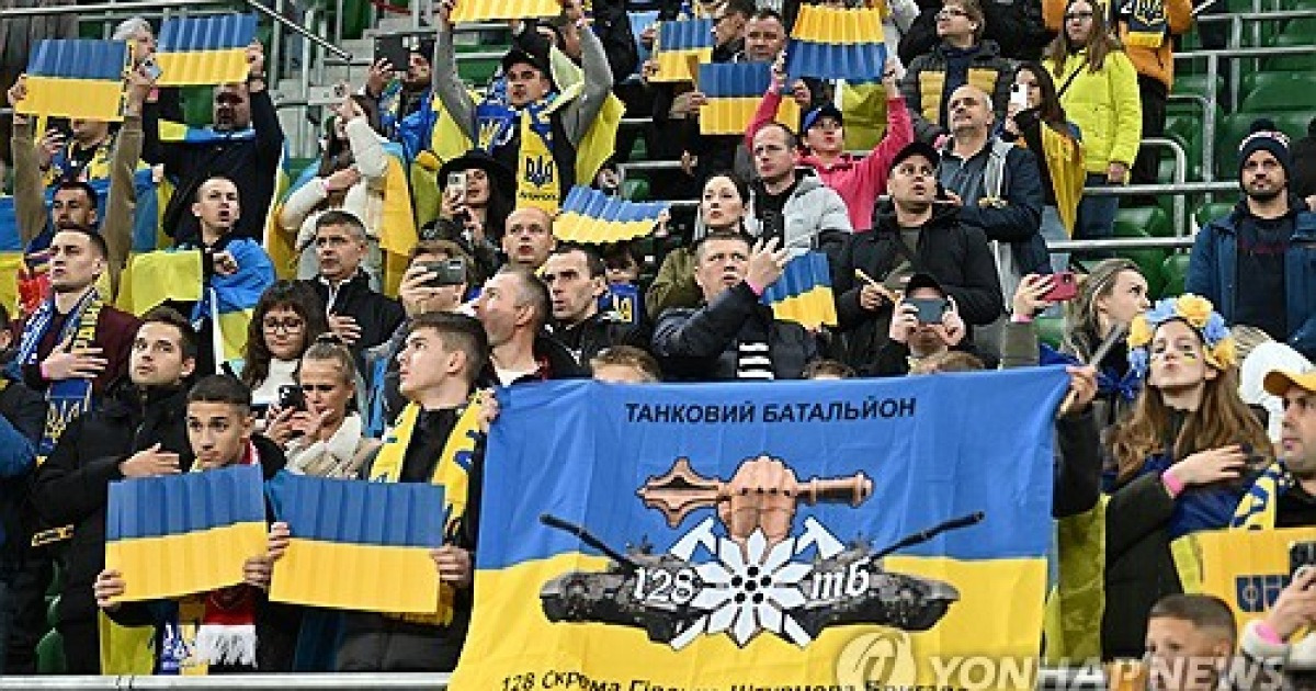 epaselect-poland-soccer