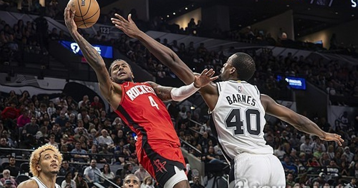 Rockets Spurs Basketball