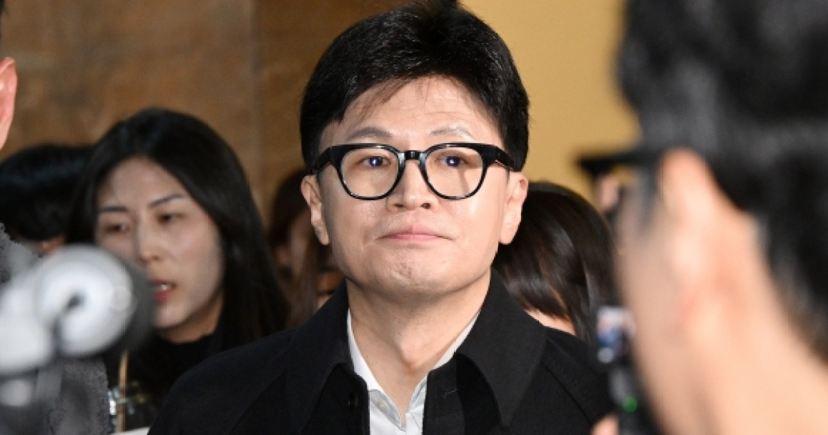 ‘尹 독대’ 한동훈 “‘직무정지’ 판단 뒤집을 말 못 들어”