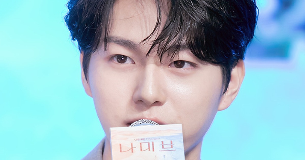 '나미브' 이진우 