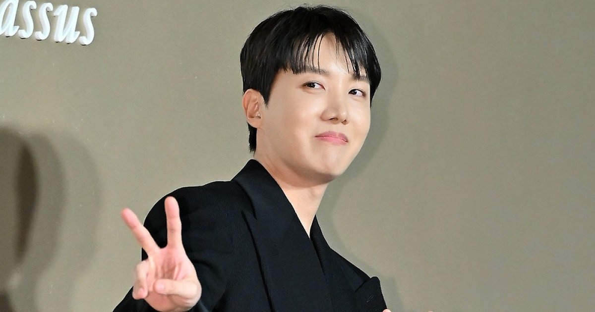 BTS 제이홉, 깜짝 새해 인사 