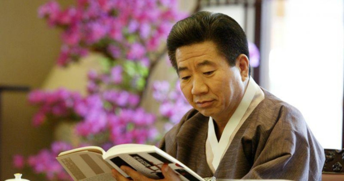憲法改正に「非常に悪い大統領」反発…盧武鉉「私は政治的失敗者だ」