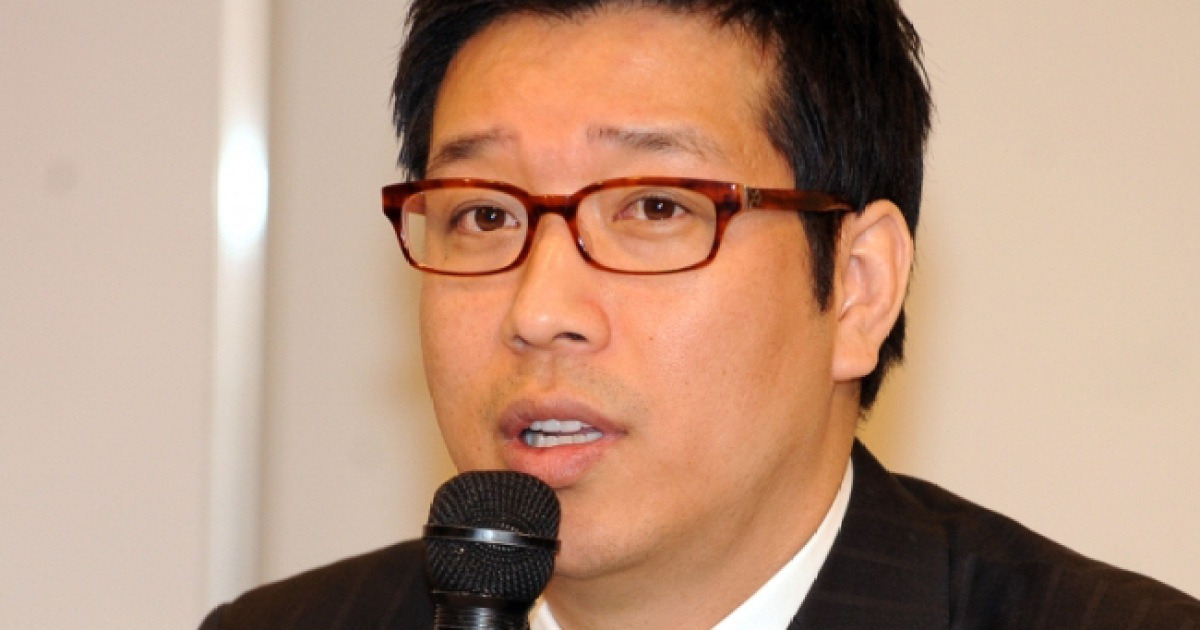 Kang Byung -Kyu「ギャンブル、トップ俳優のようなパブ、ディーラーとペアになっています。」