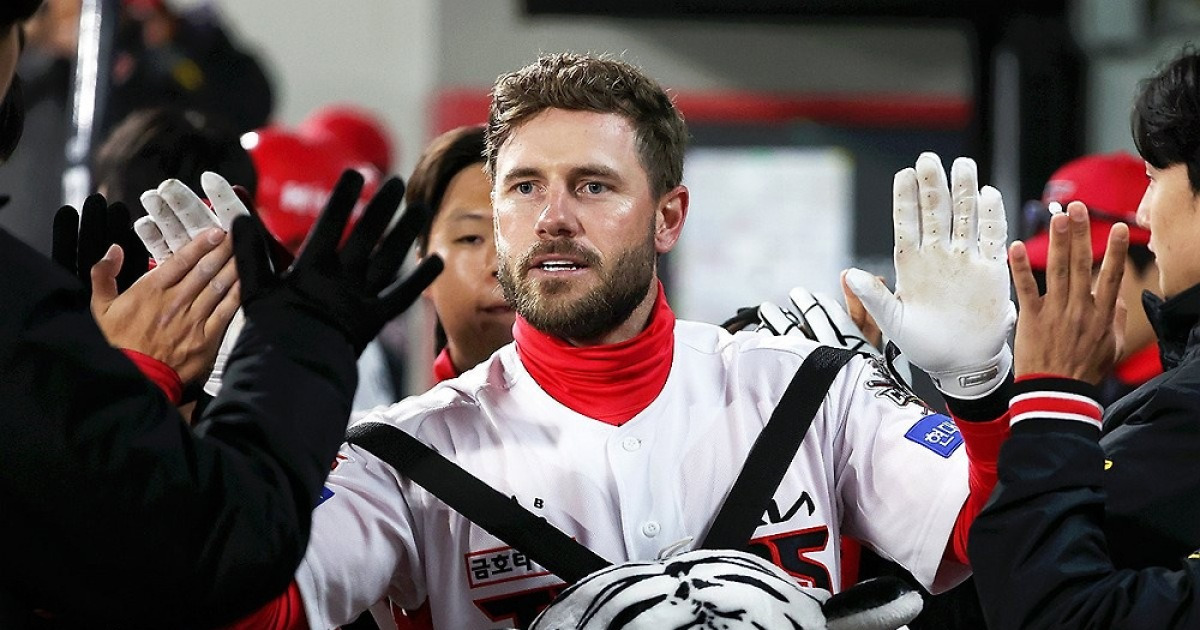 Cave of Wisdom & Crisis: Mixed Baseball Weather - News Directory 3