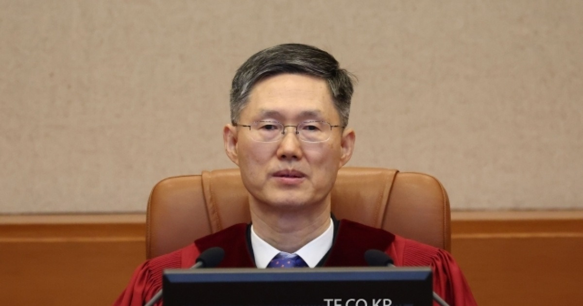 '김장하 장학생' '문학 판사' '평균인의 삶' 문형배의 라스트신