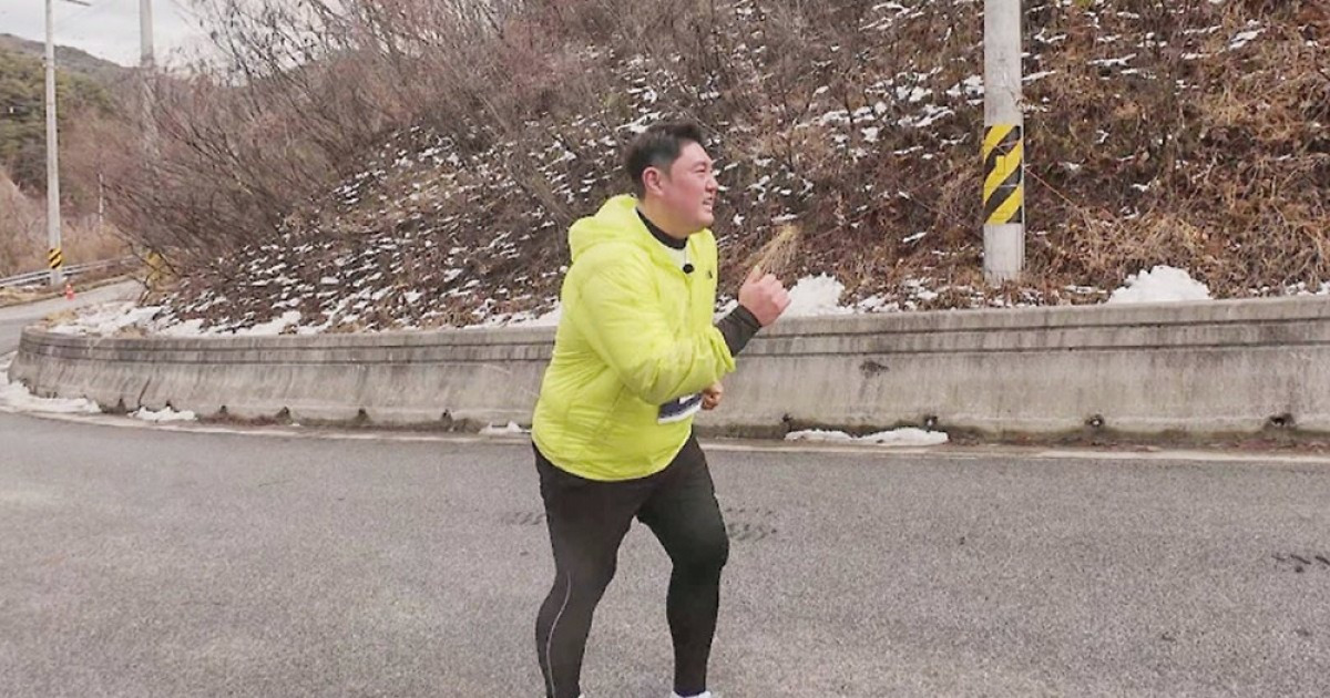 ‘134kg’ Choi Joon -Seok “膝の手術を2回、私は死ぬだろうと思います…私は走ることができません」（私は走るために生きています）