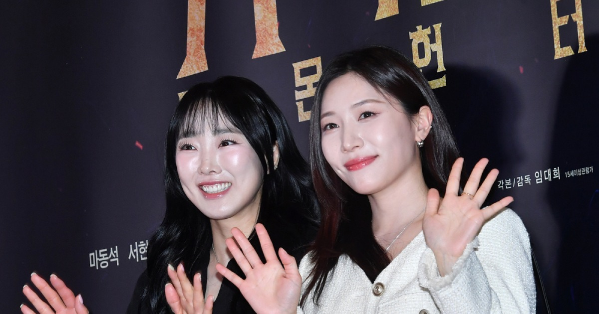 이보람 정소연, 포토월 빛낸 인형 미모 [포토엔HD]