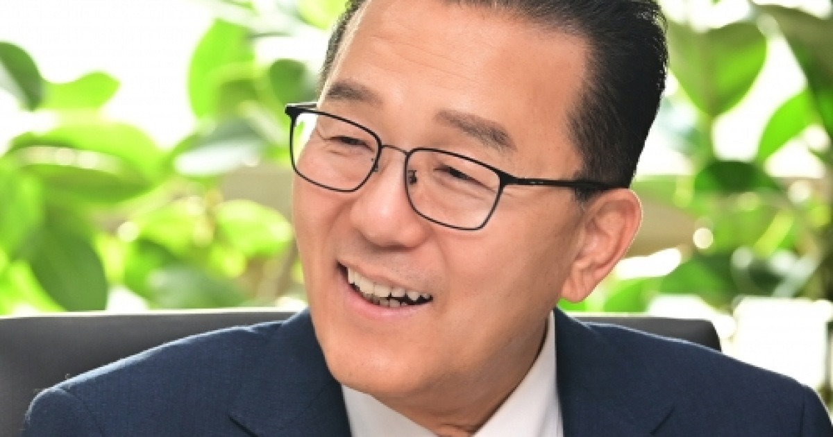 이재호 구청장 “어릴 적 동네 개울처럼, 깨끗한 승기천 되돌려드려요”