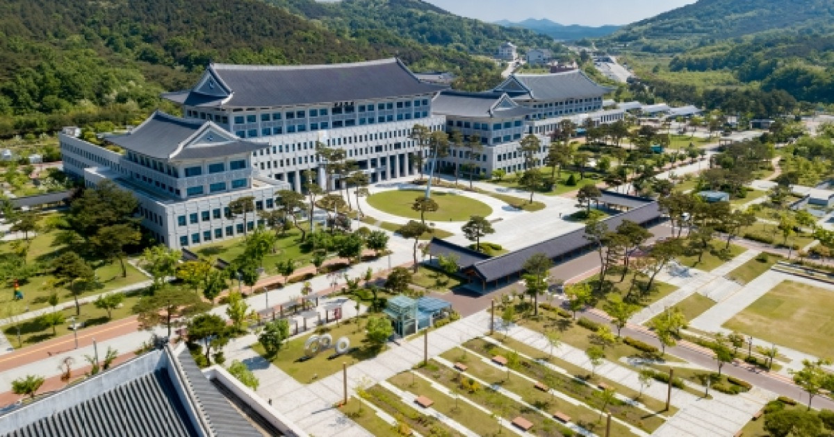 산불 피해 큰 영덕 노물리…경북도, 복구 넘어 재건 추진