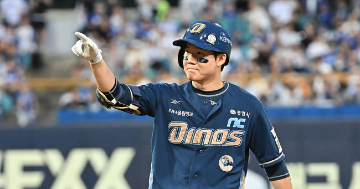 5타점 쇼타임! NC 박민우, 팬 응원에 마법처럼 응답했다